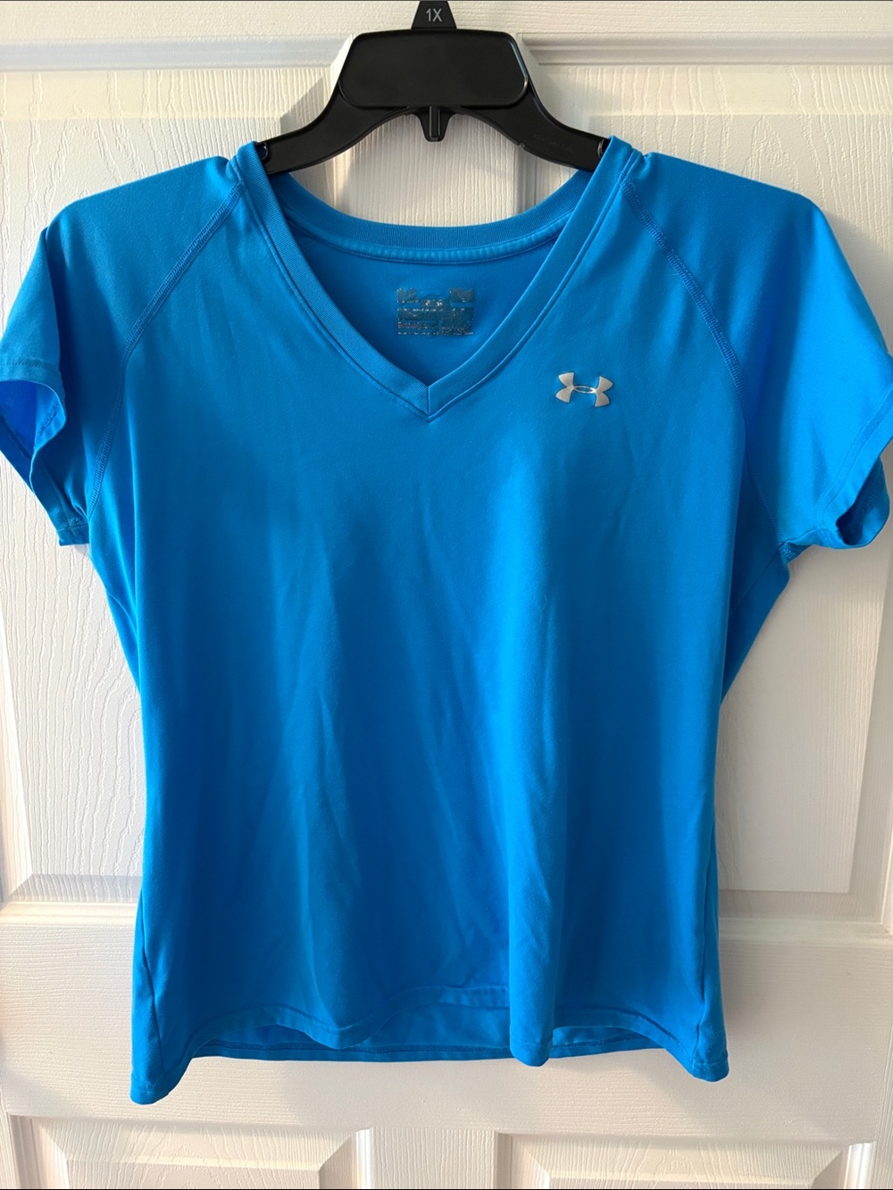Under Armour Women’s V-Neck Performance Tee - Bright Blue